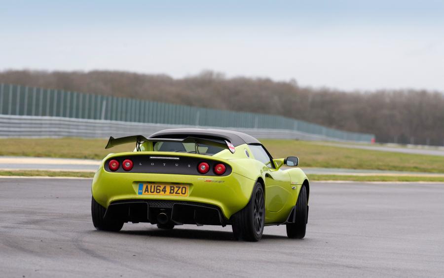  Lotus Elise S Cup 2015 года  (фото 19 из 31)